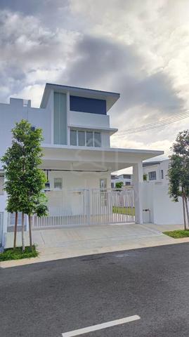 Brand New Corner Double Storey Sendayan Bayu Sutera Gated 1