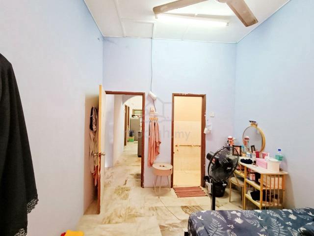 Banting Single Storey House For Sale 1