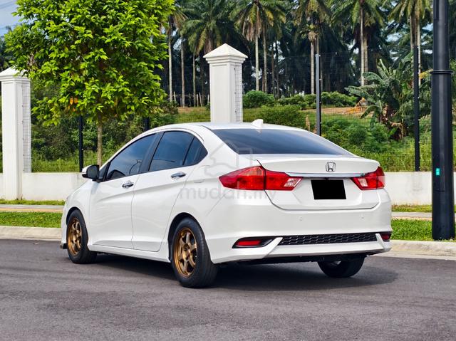 {2020}Honda CITY 1.5 E (A) Sporty Honda Servis F/L - 4