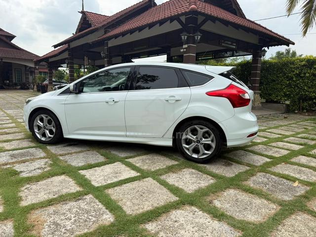 2013 FORD FOCUS SPORT Auto - 4