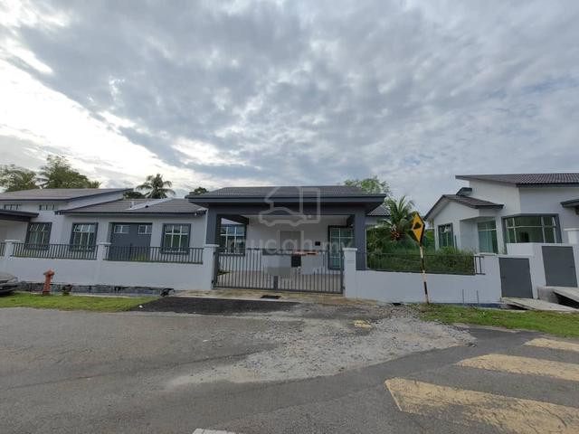 Melaka Alor Gajah Gadek (FREEHOLD) Single Storey Semi D For Sale 1