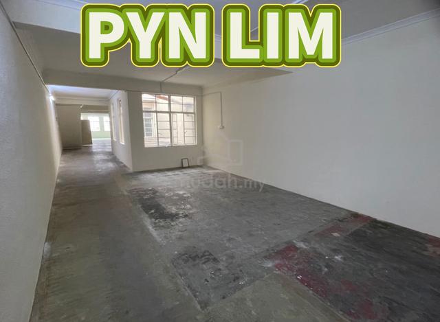Lebuh Bishop 1st Floor 2000sf Shop/Office Lot Georgetown Beach Church 2