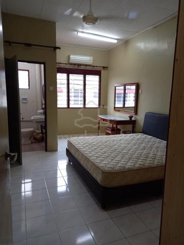 Room for rent at Gunung Rapat, Ipoh, Perak. 1