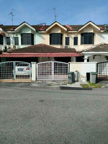 Taman Tan Sri Yaacob @ Skudai Renovated Unblock View Full Loan 1