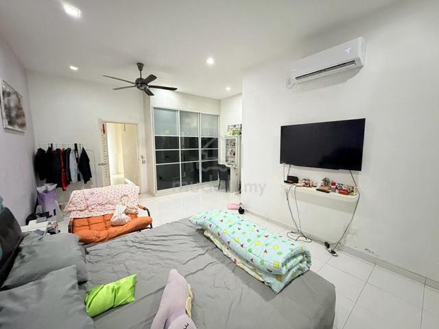 Setia Tropika 1