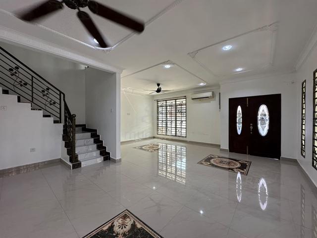 SUPER BIG LAND LAGUNA MERBOK 2-Storey Semi-D House for rent 1