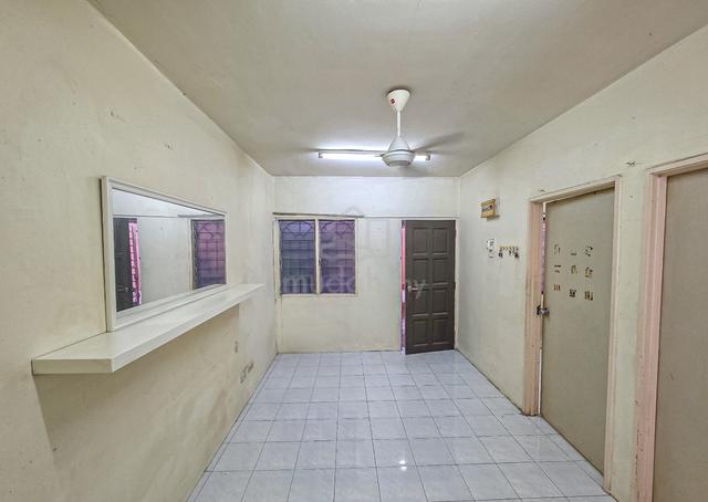 Taman Tenaga Apartment 1