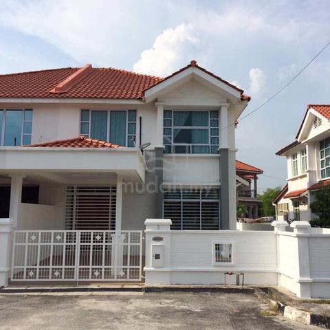 Double Storey Semi-D near Queensbay Mall 1