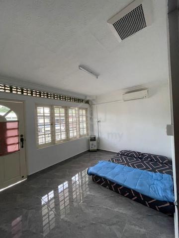 bilik sewa pontian 1