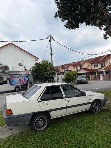 Proton Iswara - 5