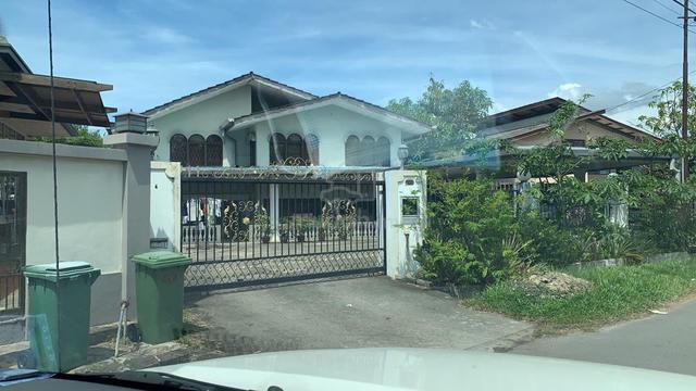 Likas Bungalow Near High School 1
