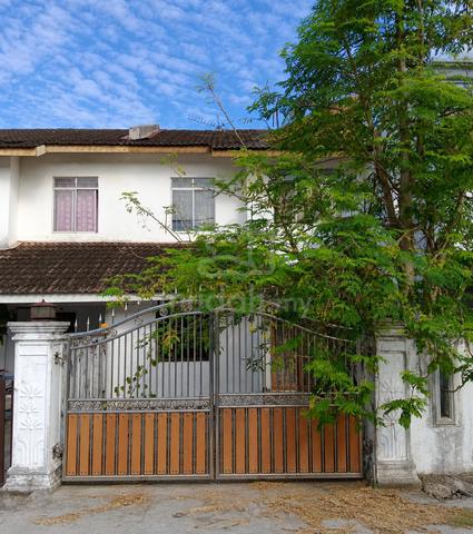 Mawar Pasir Gudang Rumah Teres 2 Tingkat 1