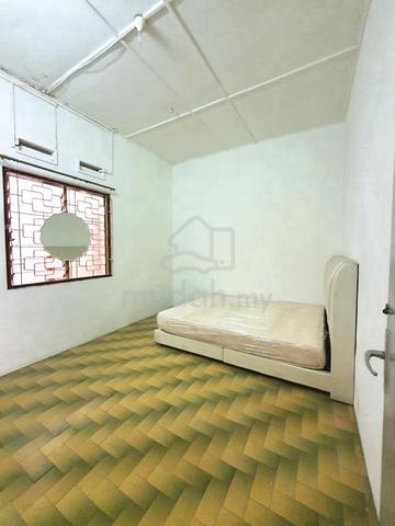Taman Abad Maman Single Storey 6 Bed No furniture Ciq 1