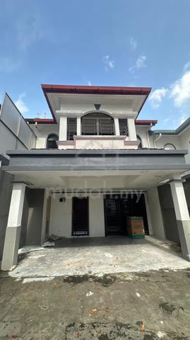 Permas Jaya Double Storey 4 Bed 3 Bath Unblock View near CIQ 1