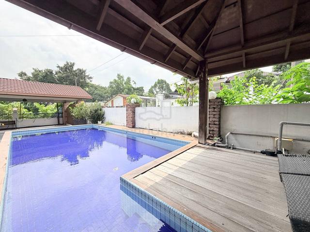 Bungalow Single Storey House Seksyen 11 Petaling Jaya For Sale 1