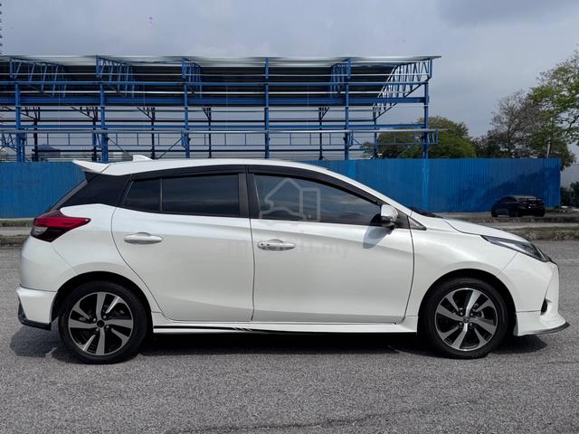 2022 Toyota YARIS 1.5 E MY19 FACELIFT (A) - 5