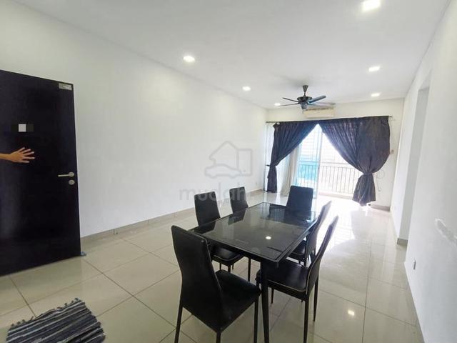 D'Rich Executive Suites 1