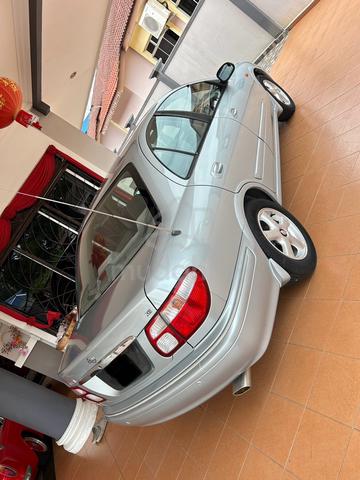2001 Nissan SENTRA 1.6 L (A) - 4