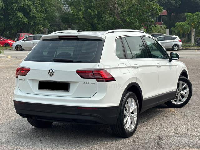2020 Volkswagen TIGUAN 1.4 HIGHLINE (A) PWR BOOT - 2