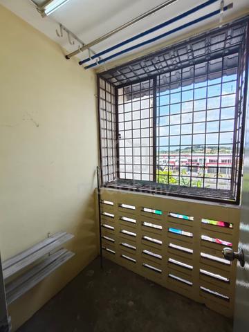 Pangsapuri Cempaka (Bukit Puchong 2) 1