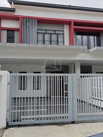 Bywater Setia Utama 3 Setia Alam Double Storey Terrace House For Rent 1