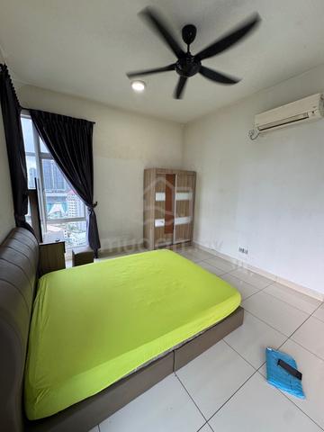 sky habitat / vsummer / rnf / master room for rent / walking to ciq 1