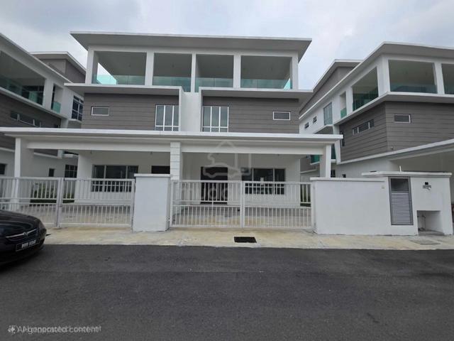 Bandar Sungai Emas Banting 3 Storey Semi D 5 Rooms with backyard land 1