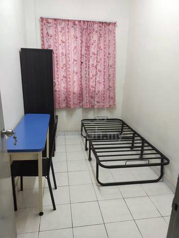 Shah Alam Sri Kemuning Apt. Single Room Ground Floor for Rent (Female) 1