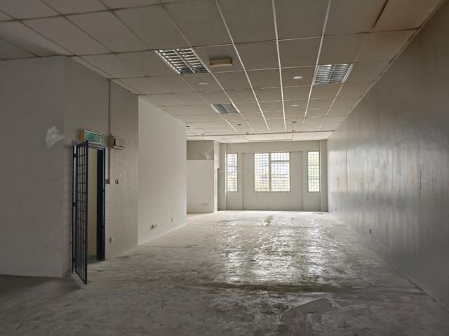 First floor office for rent bandar Botanic near GM Klang 1