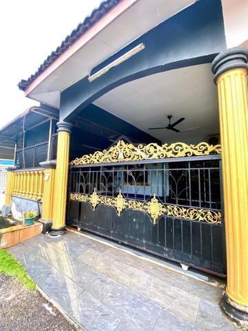 {RUMAH RENOVATED}{SUBSALE BAWAH RM500K} Taman Machap Jaya 1