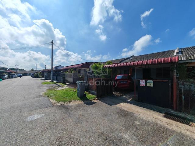 Rumah Teres Satu Tingkat untuk Dijual Taman Seri Telok Mas Melaka 1