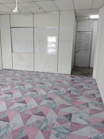 JohBase City Square 1