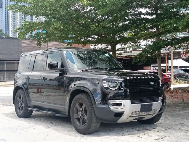 H_Spec 2022 Land Rover DEFENDER 110 P300 7 Seater - 5