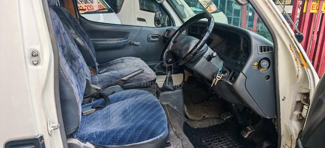 Toyota hiace 2.4 Diesel Window Full seat Acc Free - 5