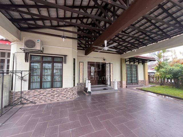 FULLY RENOVATED CORNER 1 STOREY  Suakasih, Bandar Tun Hussein Onn 1