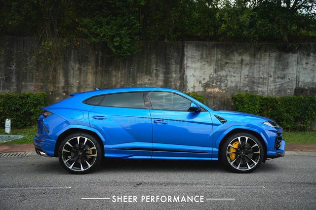 2020 Lamborghini URUS 4.0 (A) LOW MILEAGE - 4