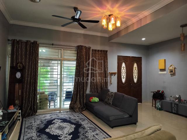 Rumah Teres 3 Tingkat, Palm Garden, Sungai Ara, Penang 1