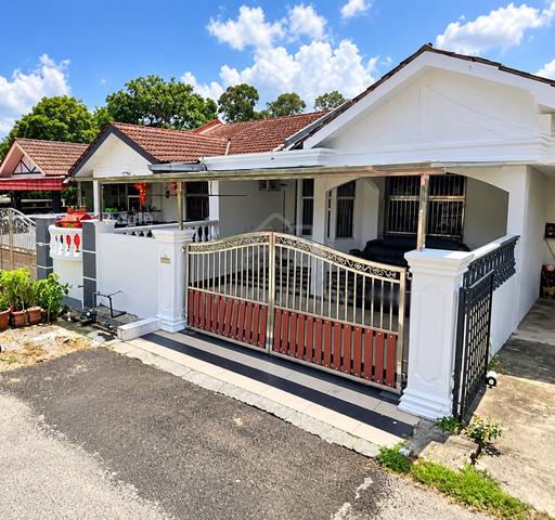 Taman Teratai Skudai 1 Storey Terrace Fully Renovated Fully Extended 1