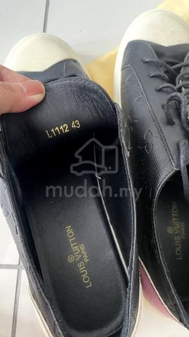 Louis Vuitton Frontrow Sneaker - photo 3 of 6