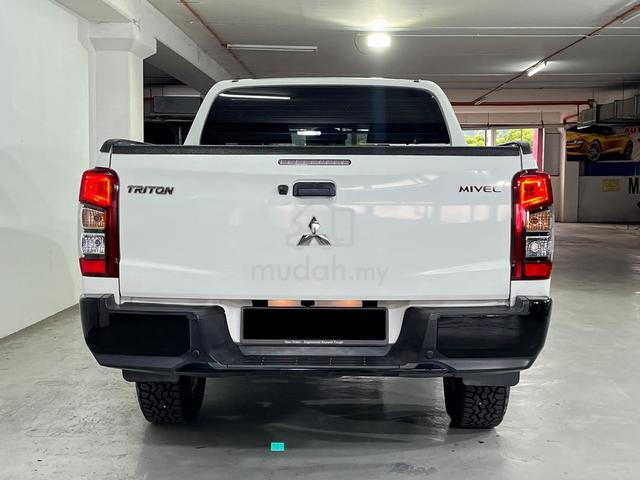 2022 Mitsubishi Triton 2.4 VGT FULL SERVICE RECORD - 4