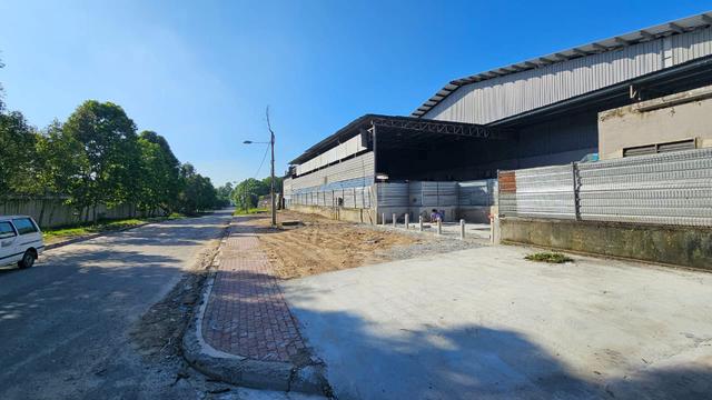 Detach Factory for sale / rent | 63,598 sqft 400AMP 1