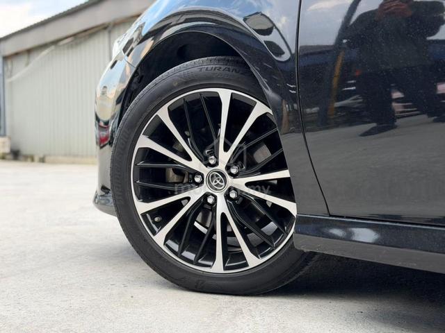 FULL SERVICE 8 SPEED 2018 Toyota CAMRY 2.5 V (A) - 5
