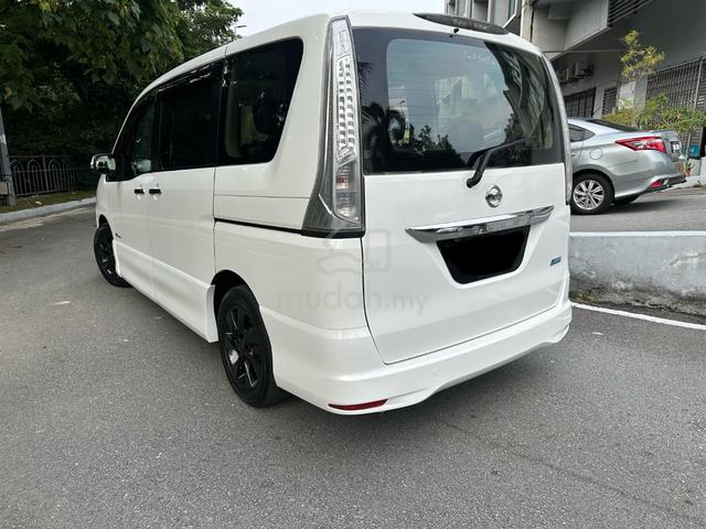 2013 Nissan SERENA 2.0 S-HYBRID HIGHWAY STAR - 3