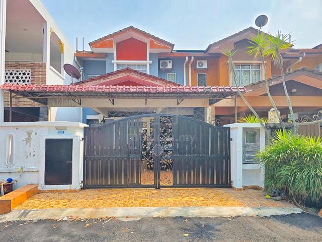 22X82 SQFT - Double Storey D'Sentral Bandar Seri Putra Bangi 1