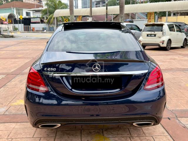 ONE OWNER✅2017 Mercedes Benz C250 AMG LINE P.ROOF - 4