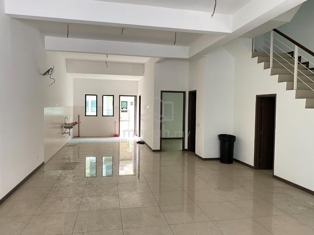 Gated Guarded, Easy Access to FTZ & 2nd Bridge, Good House Location 1