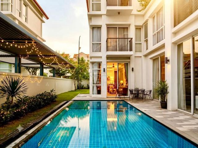 E&O bungalow Seri Tanjung Pinang @ Denai Bayu private pool n lift 1
