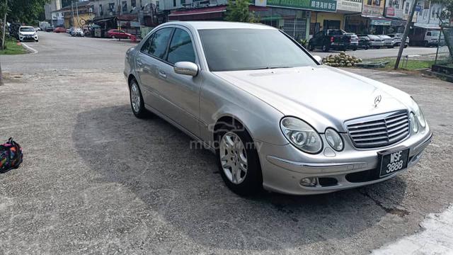 2004 Mercedes Benz E240 ELEGANCE (CBU) 2.6 - 1