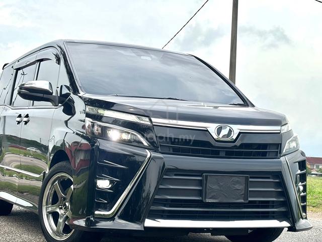 2018 Toyota VOXY 2.0 ZS KIRAMEKI (A) - 2