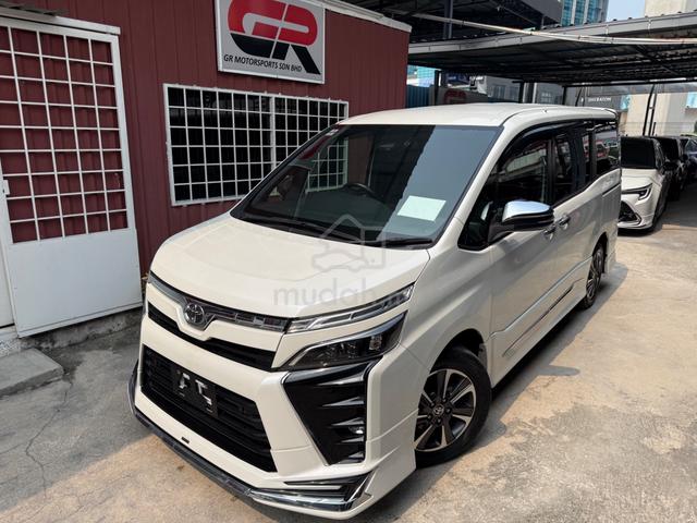Toyota VOXY 2.0 ZS KIRAMEKI 3**PROMOTION KAW-KAW** - 1